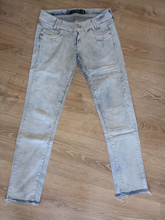 Дамски дънки Bershka S размер