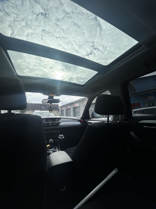 BMW X1 2013 automat 184 cp pentru dezmembrari