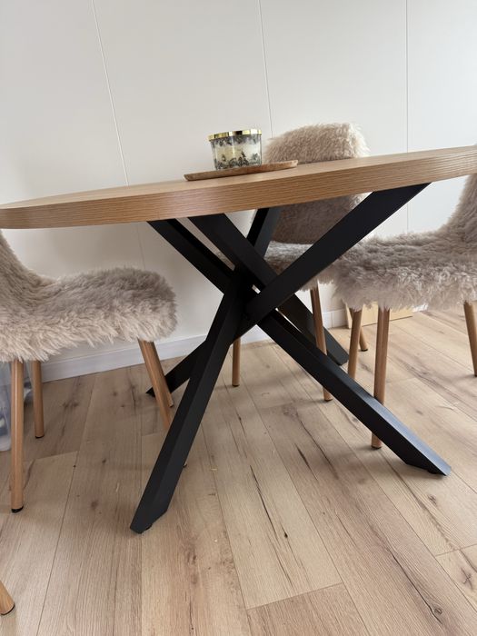 Masa Jysk Nortoft rotunda 120 cm diametru, Nou !