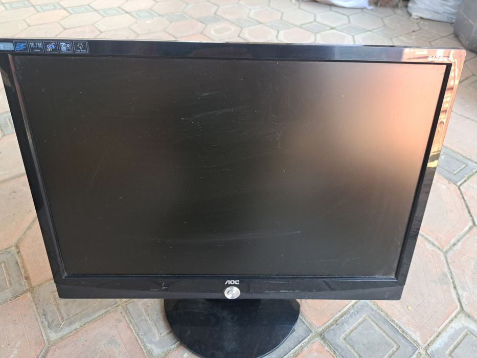 Полностью рабочий офисный Кмпютер