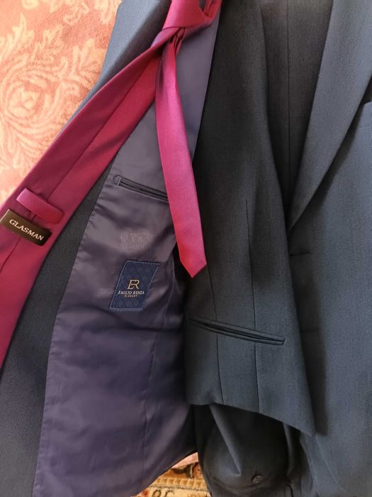 Мужской костюм синий