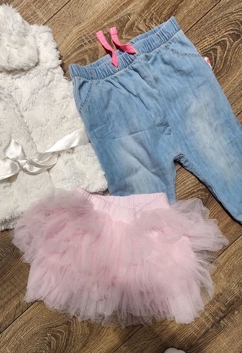 Лот дрешки размер 9-12 месеца