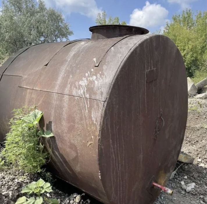Продам бочка для воды 3тонна