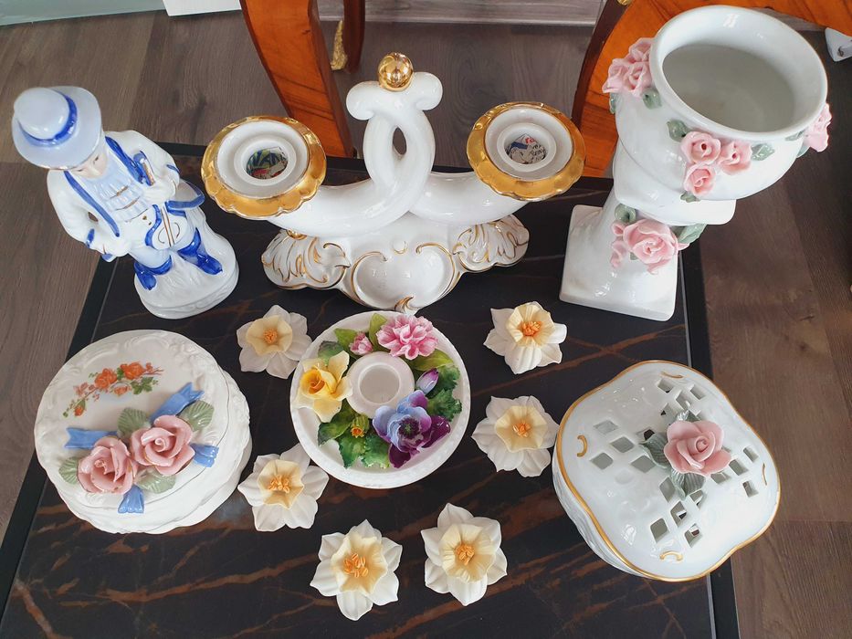 Порцелан - купичка, свещници...