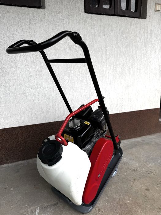 Placa compactoare Mikasa MVC-F60H, Honda GX120, 80kg