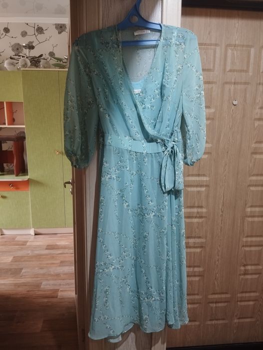 Шифон көйлектер сатылады.(Турецкий)