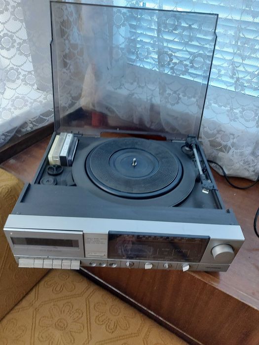 Стерео система Universum