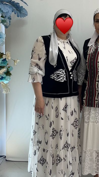 Женское национальное платье с камзолом