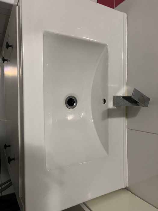 Cada baie, corp baie + 2xlavoar+dus