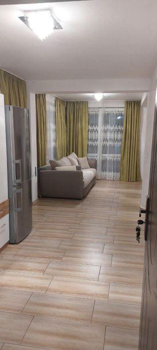 Дава се под наем Етаж от къща в Варна, Галата - 80 кв.м за 400 € - Снимка #1