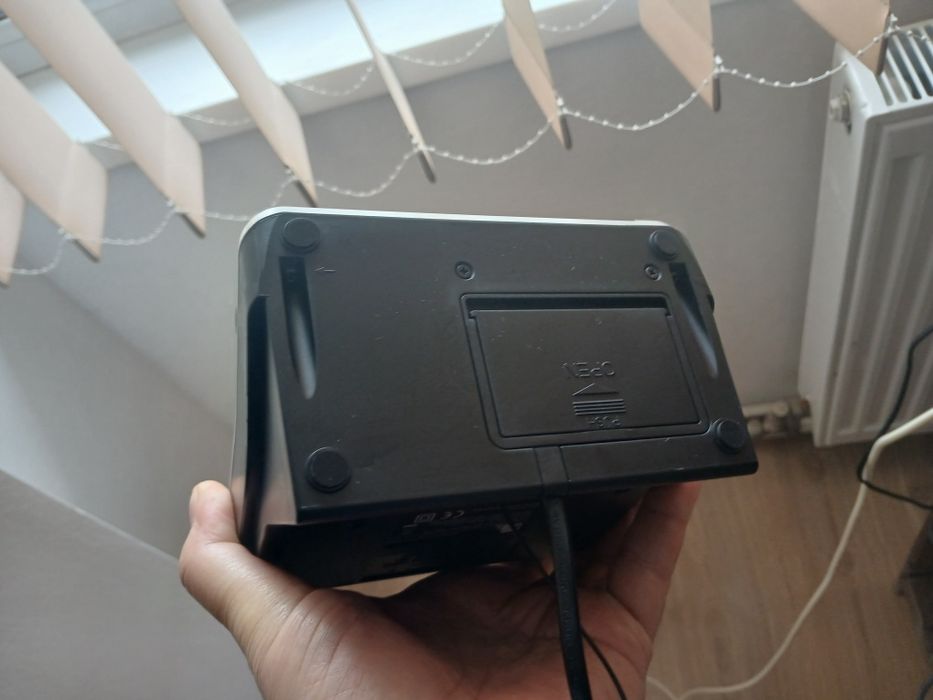 Ceas cu alarmă digital Dual CR 09(Germania) cu radio