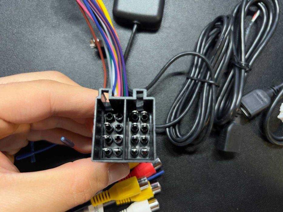 Универсална Мултимедия 7inch | Andoid 13, IOS CARPLAY, GPS, 4GB/32GB