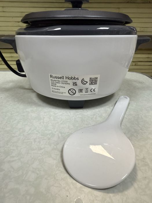 Уред за приготвяне на ориз Russell Hobbs 27030
