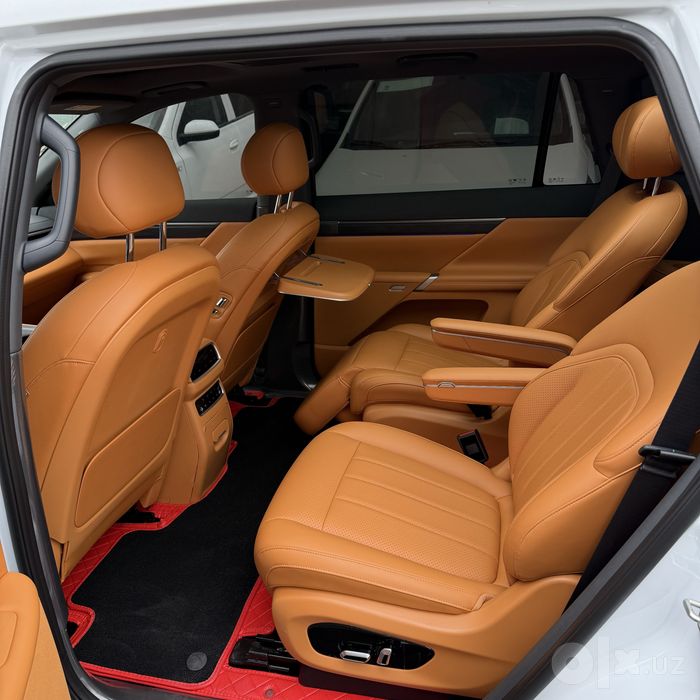 DoongFeng 008 Hybrid 2025