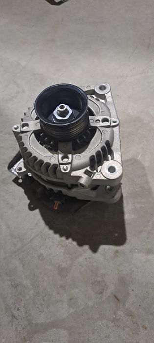 Динамо/Алтернатор за Хонда 2012, бензин 2000 куб. 150 к.с.