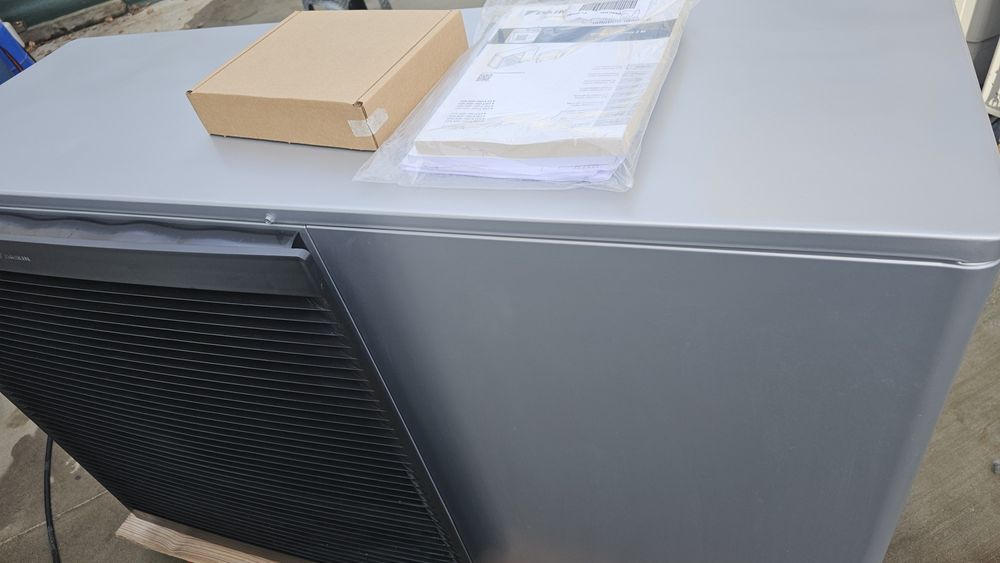 Нова термопомпа Daikin Altherma  16kw EDLA16 трифазна