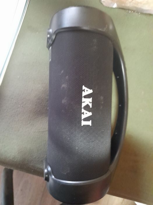 Тон колонка акай