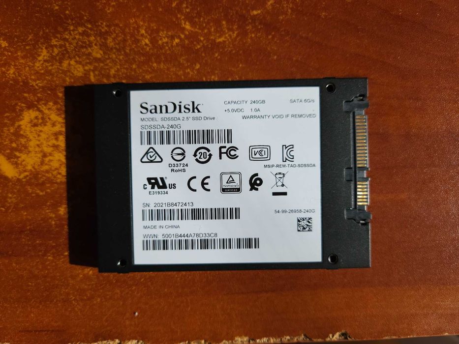 SanDisk SSD Plus 240GB