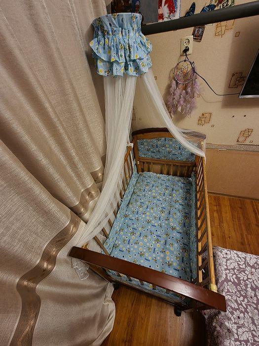 Манеж кроватка из дерева