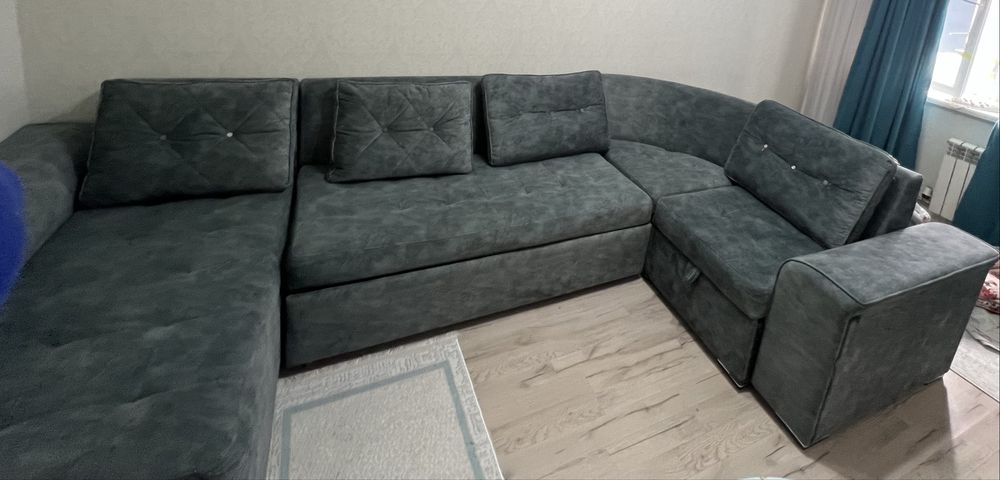 Диван для свой зал