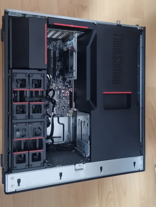 Lenovo P510: Intel Xeon E5-2630L v3 Octa/16GB RAM/GT 730/120 SSD/500GB