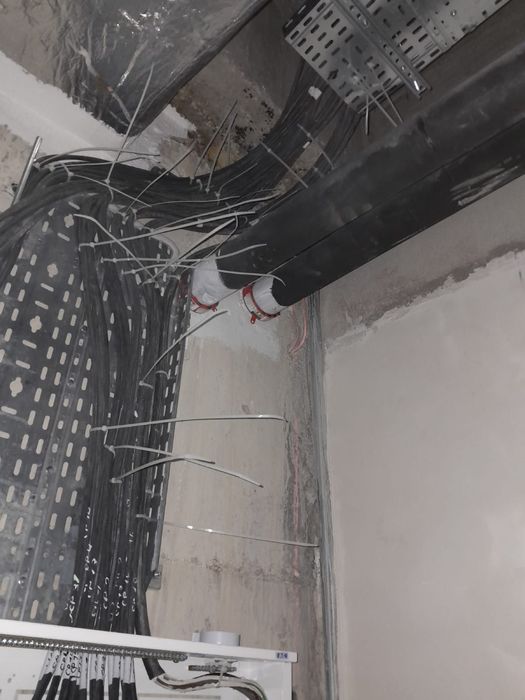 Професионални електроуслуги от лицензиран електротехник