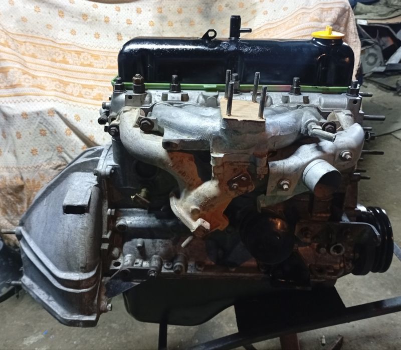 Двигатель сотка карбюратор