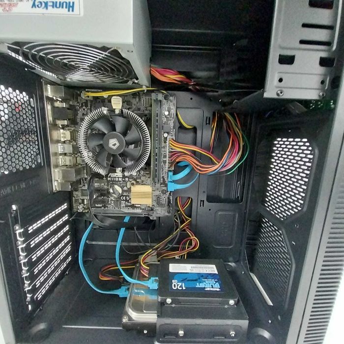 Офисный Компьютер Продам i3 7100