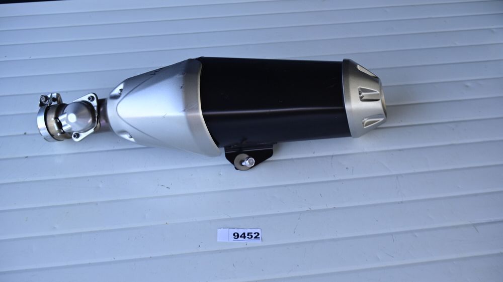 Yamaha FZ1 2006 Toba de evacuare originala