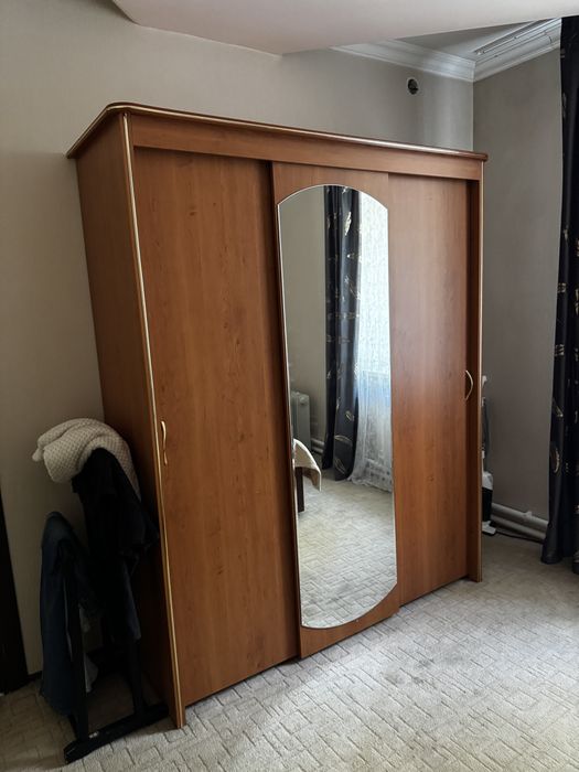Продам шкаф за 25000