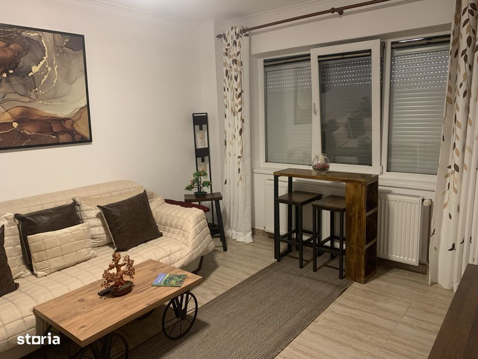 Garsoniera recent renovata in Astra, Brasov