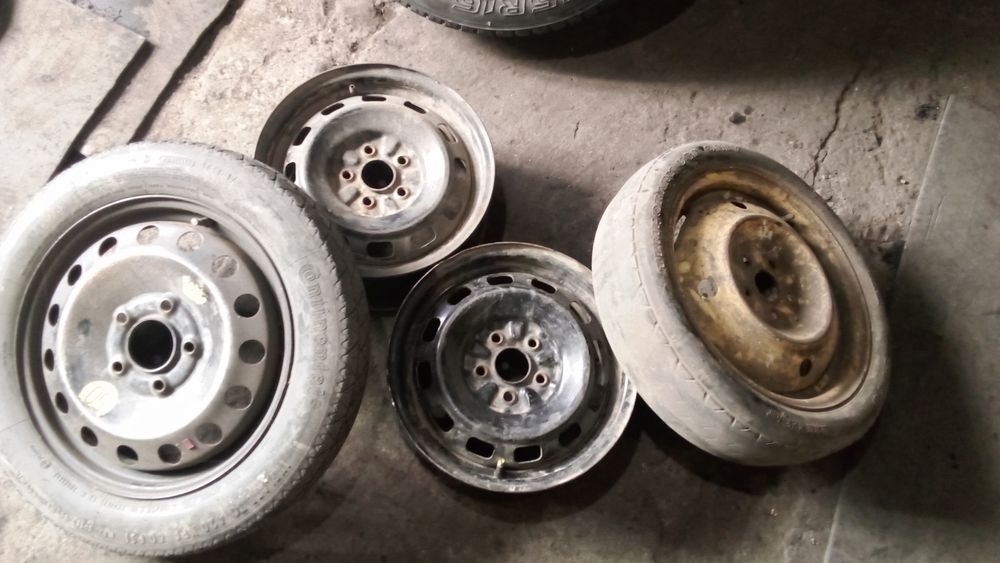 Продам на Карину 2 диска две дакатки