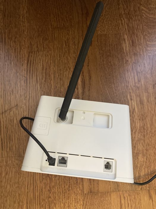 Ruter sim HuaweiB311-221