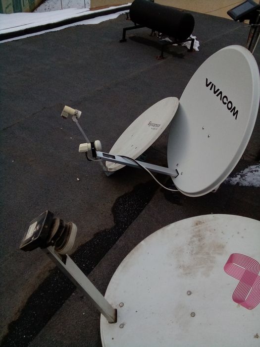 Продавам сателитни антени