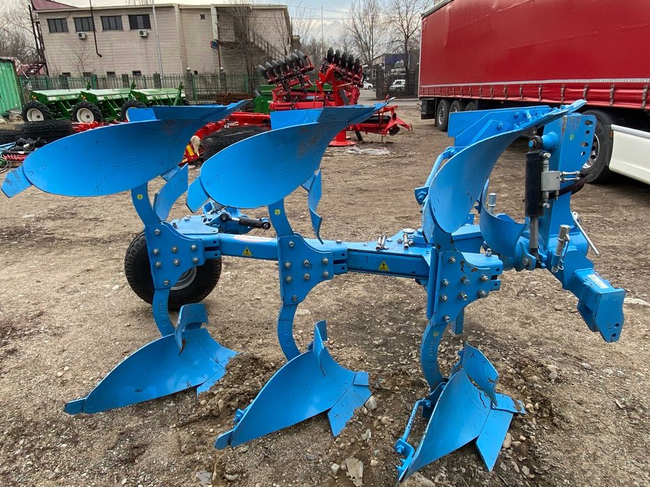 Оборотный плуг 3-х корпусный 16 дюймовый (Турция)