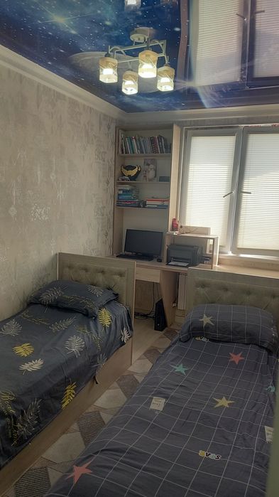 Яшнобод тамани Олмос махалласи 3-4/15/16 квартира сотилади.