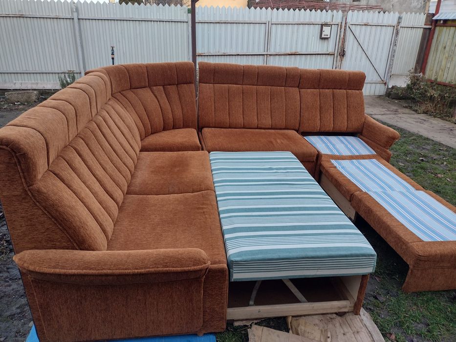 Se vinde colțar extensibil