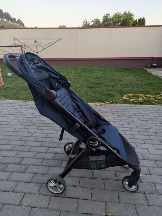 Vând cărucior Baby Jogger
