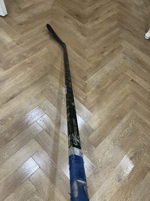 Клюшка хоккейная Ag5nt