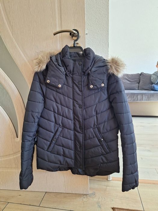 Ново дамско яке H&M