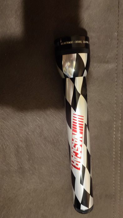MAGLITE Signature Series NASCAR Victory Series 3-D