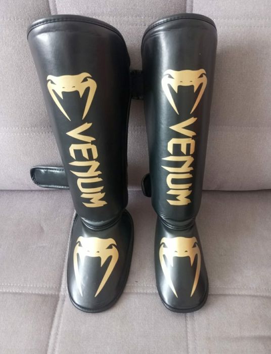 Футы - защита для ног.