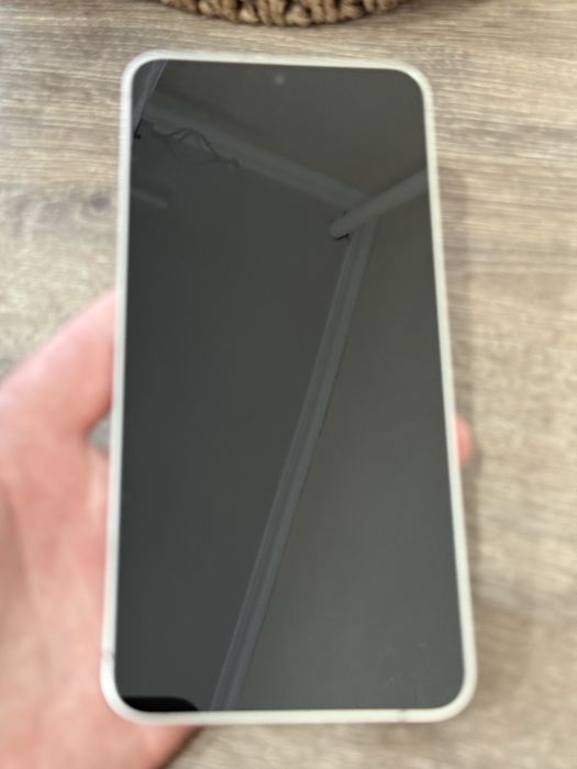 Samsung S24+ продам