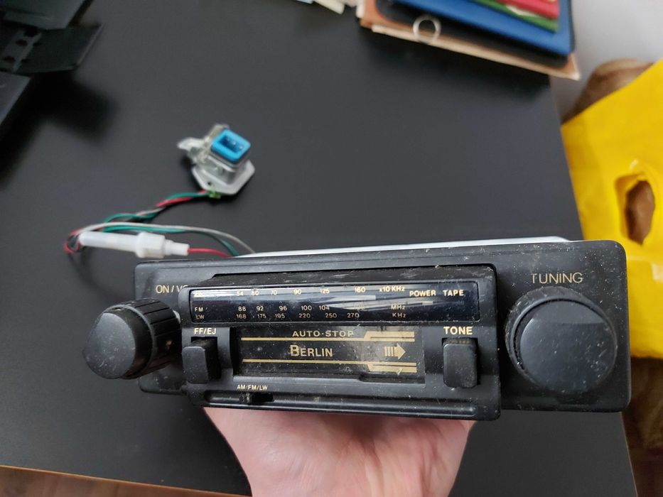 Ретро автокасетофон Berlin HB-4E