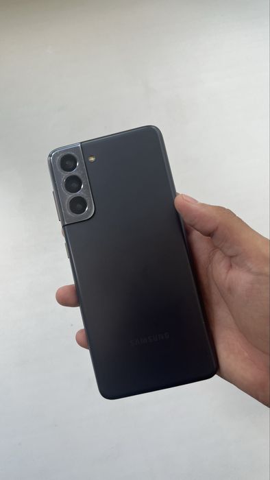 Продам SAMSUNG S21 5G
