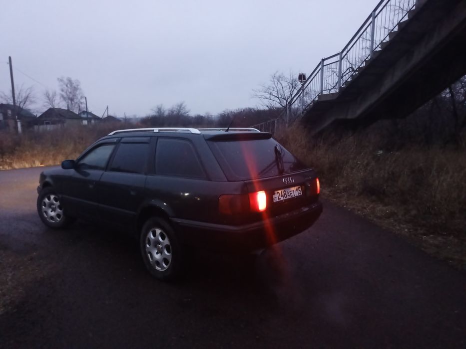 Продам Ауди 100 с4