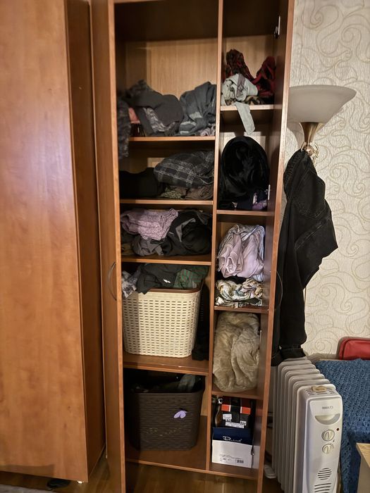 Шкафы для одежды бу