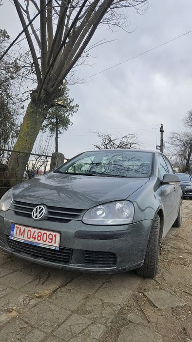 Golf 5 2.0 FSI 150 cp