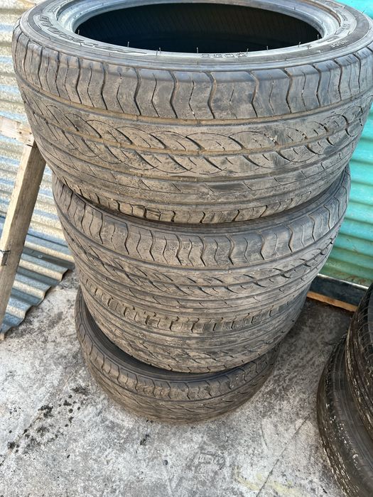 Продам резину в отличном состояние