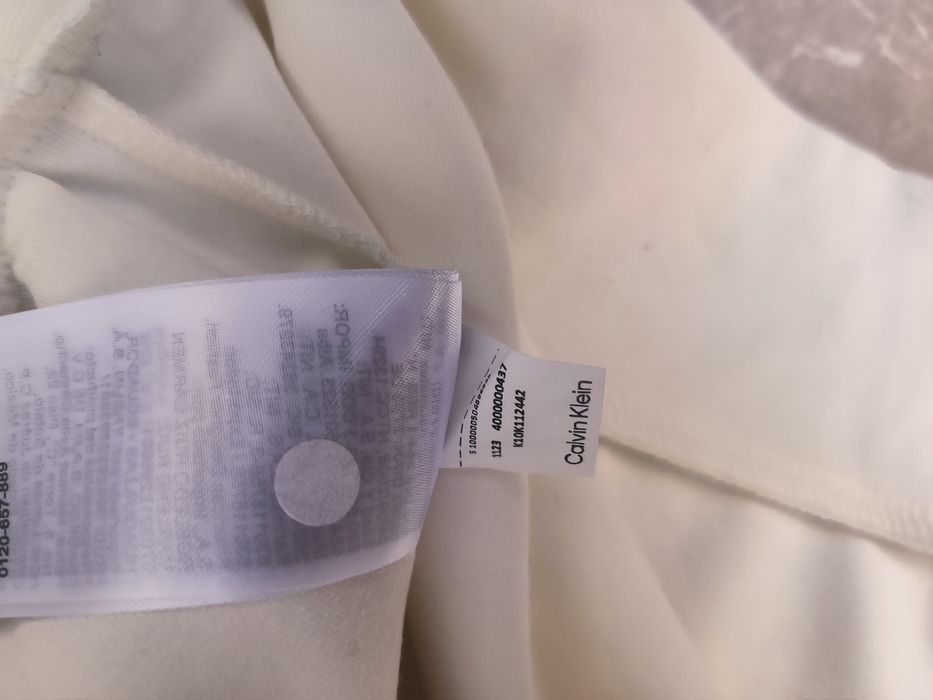 Calvin Klein суичър размер L